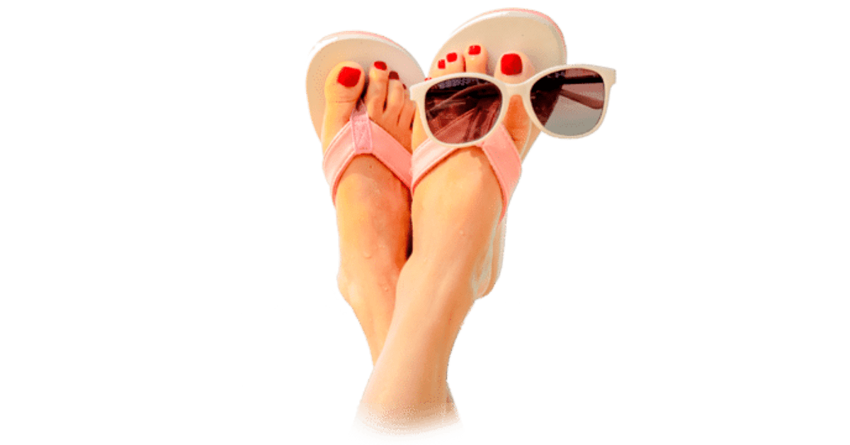 Pies sudorosos en chanclas